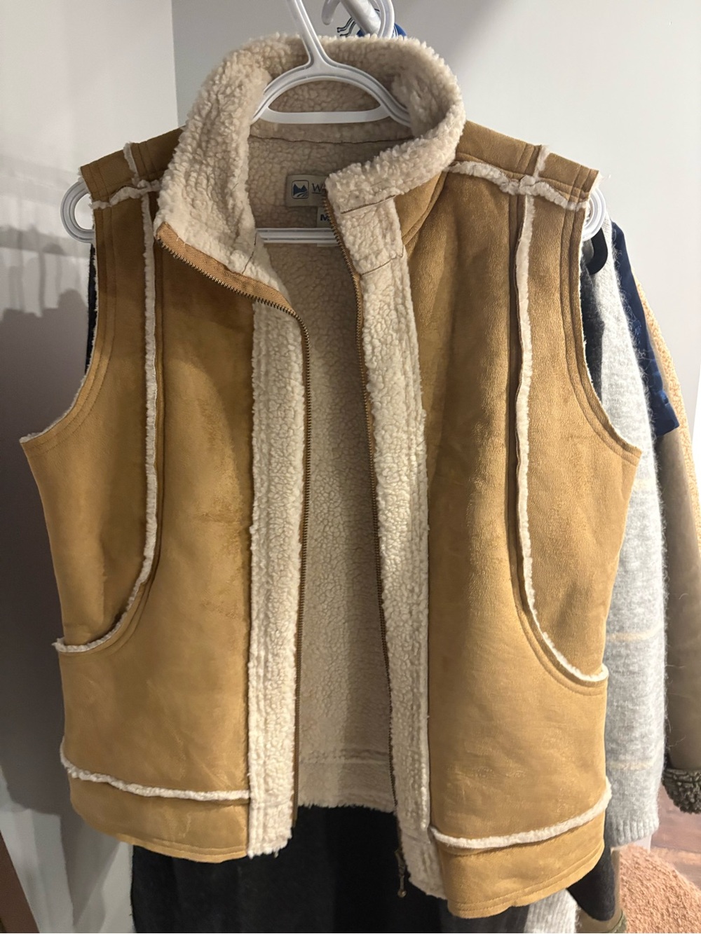 Women's Tan Shearling-Lined Vest - Classic Cozy Layer